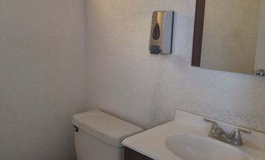 Oficinas en Bernardo Quintana. Frente nuevo HEB