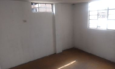Precio de Ocasión, Departamento en 4to Piso en Zárate.