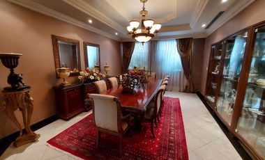 Samborondon, Venta de Hermosa Casa 5 Dorm. con Piscina