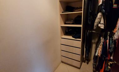 Samborondon, Venta de Hermosa Casa 5 Dorm. con Piscina