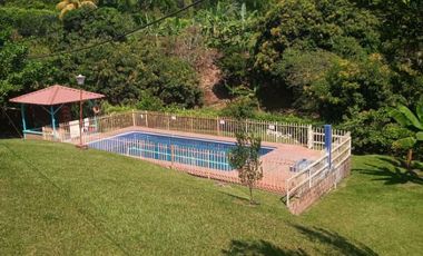 ARRIENDO FINCAS PARA VACACIONES POR DIAS (EVENTOS, REUNIONES, FIESTAS)