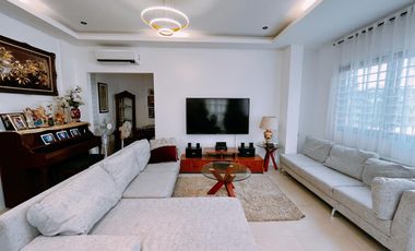 HOUSE IN ANTIPOLO FOR SALE