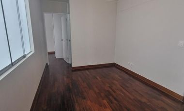 VENTA DE DEPARTAMENTO DE 140M2 EN CHACARILLA , SURCO