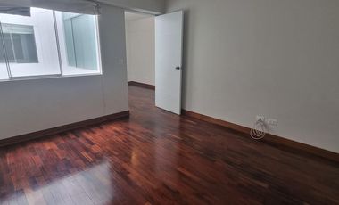 VENTA DE DEPARTAMENTO DE 140M2 EN CHACARILLA , SURCO