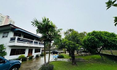 Land for sale along the Chao Phraya River, beautiful view, in the heart of Bangkok. A golden opportunity has arrived. Soi Charansanitwong 46 No.34-LA-