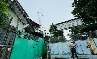 Land for sale along the Chao Phraya River, beautiful view, in the heart of Bangkok. A golden opportunity has arrived. Soi Charansanitwong 46 No.34-LA-