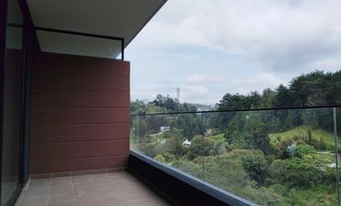 PR17038 Oficina en arriendo en el sector Altos de Palmas, Envigado
