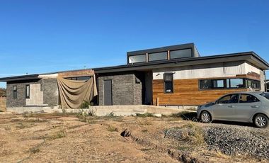 VENDE PROYECTO EN VERDE (PARCELA Y CASA SAN RAFAEL- TALCA