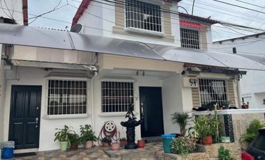 Casa en Venta en Alborada, Rentera remodelada con suite independiente amoblados, a algunas cuadras Avenida Francisco de Orellana, Cerca Los Álamos Norte, Urdenor, Norte Guayaquil.