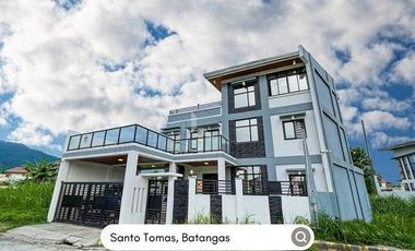3 STOREY HOUSE AND LOT FOR SALE WITH BALCONY IN BATANGAS