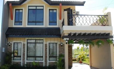 Newly Constructed House and lot for sale in Silang near Tagaytay in a Golf Community