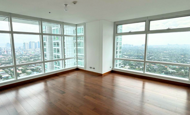 For Sale: 3 Bedroom Unit with Picturesque Views of Urdaneta Village and Manila Bay in Two Roxas Triangle, Makati