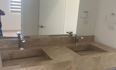 APARTAMENTO EN RENTA -  ZONA PUNTO VERDE