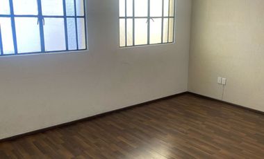 EXCELENTE CASA EN VENTA, DEL CARMEN, COYOACAN