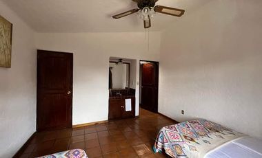 Casa estilo Colonial en RENTA Vacacional colonia 3 de mayo en Emiliano Zapata, Morelos.