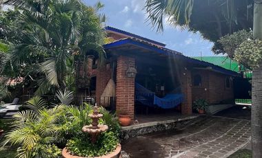 Casa estilo Colonial en RENTA Vacacional colonia 3 de mayo en Emiliano Zapata, Morelos.