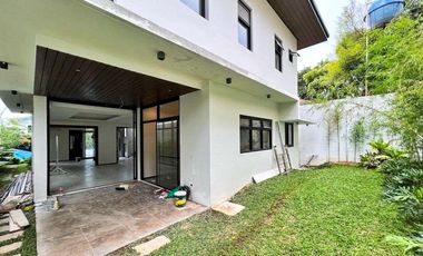 BRAND NEW 2-STOREY, 4-BEDROOM HOUSE FOR SALE IN ALABANG HILLS
