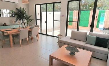 CASA EN VENTA EN PLAYA DEL CARMEN, QUINTANA ROO, OPORTUNIDAD!!!