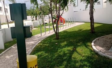 CASA EN VENTA EN PLAYA DEL CARMEN, QUINTANA ROO, OPORTUNIDAD!!!