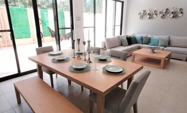 CASA EN VENTA EN PLAYA DEL CARMEN, QUINTANA ROO, OPORTUNIDAD!!!