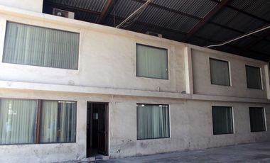 Renta de Nave industrial Urbana en colonia Mitras Norte en Monterrey Nuevo León