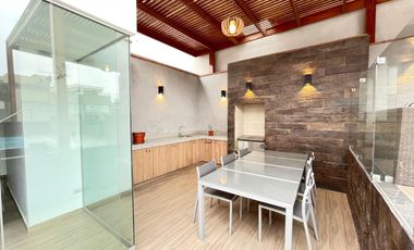 Se Vende Excelente Duplex en Chacarilla!