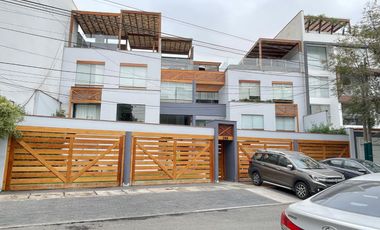 Se Vende Excelente Duplex en Chacarilla!