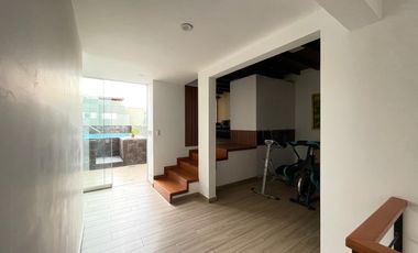 Se Vende Excelente Duplex en Chacarilla!