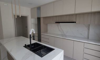 Casa Moderna en Venta – Isla Celeste, Estribor | Nuevo Samborondón