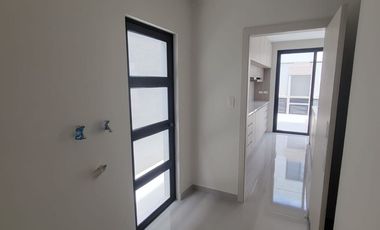 Casa Moderna en Venta – Isla Celeste, Estribor | Nuevo Samborondón