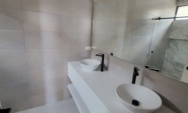 Casa Moderna en Venta – Isla Celeste, Estribor | Nuevo Samborondón