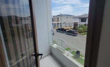 Casa Moderna en Venta – Isla Celeste, Estribor | Nuevo Samborondón