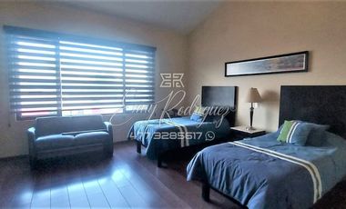 CASA EN RENTA, CUMBRES DEL CAMPESTRE, CON O SIN MUEBLES, 4 REC CON BAÑO, 6 AUTOS,