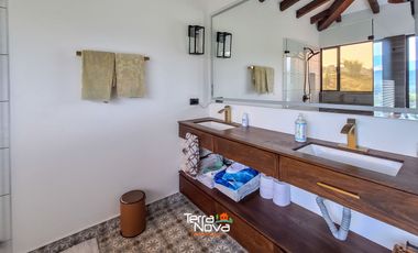 Finca en unidad cerrada con hermosa vista panorámica El Peñol