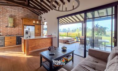 Finca en unidad cerrada con hermosa vista panorámica El Peñol
