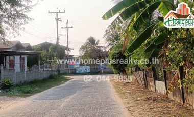 ที่ดินโรงเรียนบ้านเก่าใหญ่โนนสะอาดตำบลหนองแดง อำเภอนาเชือก มหาสารคาม เนื้อที่ 107 ตารางวา