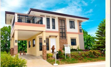 4 Bedroom House For Sale in Calamba Laguna