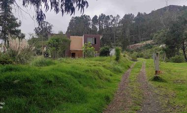 Casa de Venta con 1000 m2 de terreno