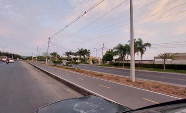 Terreno de Venta en Urbanización Punta Esmeralda, Vía a la Costa, Guayaquil, Ecuador