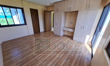 Accessible 4Bedroom House and Lot near Star Toll Tanauan Exit