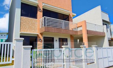 Accessible 4Bedroom House and Lot near Star Toll Tanauan Exit