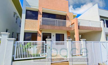 Accessible 4Bedroom House and Lot near Star Toll Tanauan Exit
