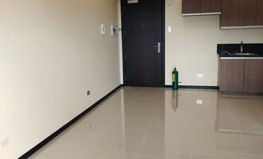 The Radiance Manila Bay Condo in Pasay Rent to own