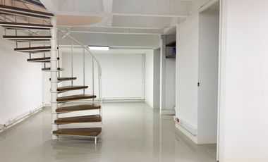 PR18570 Oficina en venta en el sector Manila