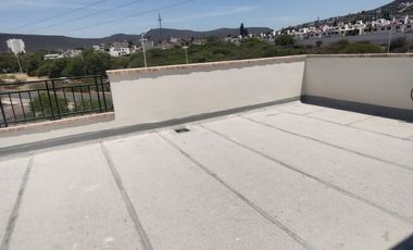 Casa en Venta en La Carmina Residencial, Palmares, Querétaro (Modelo Elena)