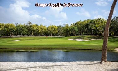 Departamento con club de playa, golf, alberca, en venta Playa del Carmen.