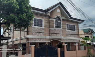 FOR SALE: HOUSE & LOT IN MANDAUE CITY, CEBU. PRIME LOCATION ALONG THE ROAD. WALKING DISTANCE TO GAISANO MALL-CASUNTINGAN.