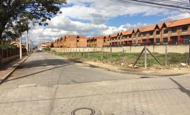 Bonito lote Esquinero Santa Rita, Chia, Cundinamarca, c.v 1837