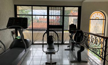 Casa Chalet en venta en Jardines de Santa Anita Tlajomulco Jal