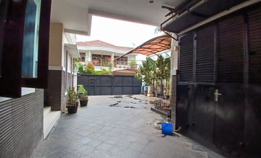 For Sale a Luxury House in Kebon Jeruk, West Jakarta, Furnished Condition, Private Pool